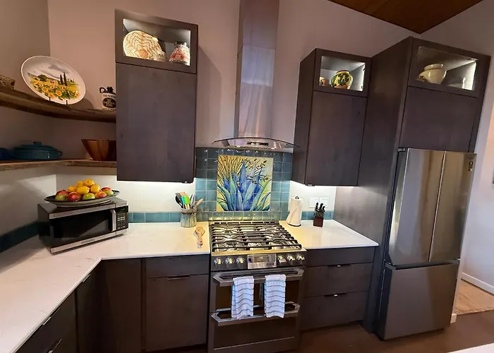 Rojo Retreat Sedona Hottub Bellrock Views 2bd 1.5ba Sleeps 4 *