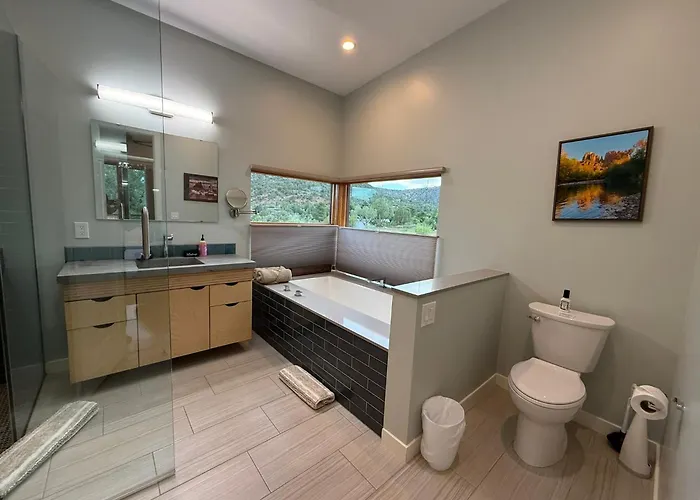 Rojo Retreat Sedona Hottub Bellrock Views 2bd 1.5ba Sleeps 4 *