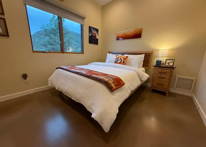 Rojo Retreat Sedona Hottub Bellrock Views 2bd 1.5ba Sleeps 4 *